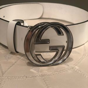 Authentic Gucci Mirror White Belt size 85